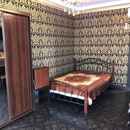 Nina Mini Hotel Гагра Екстер'єр фото