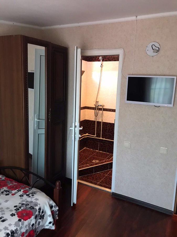 Nina Mini Hotel Гагра Екстер'єр фото