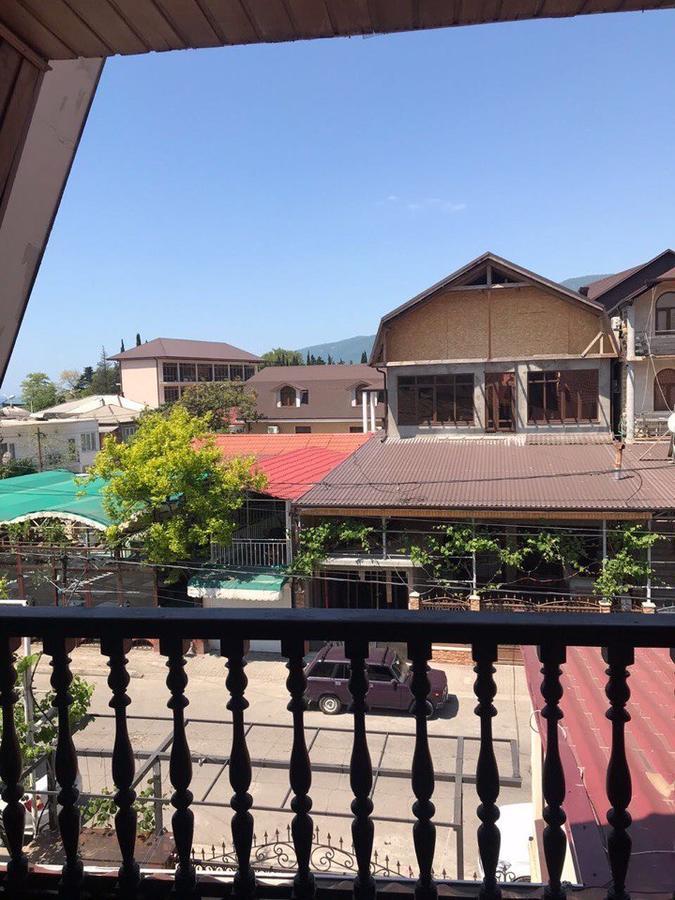 Nina Mini Hotel Гагра Екстер'єр фото